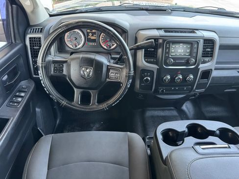 Used 2016 RAM 2500 Tradesman w/ Chrome Appearance Group AWD/4WD image 17