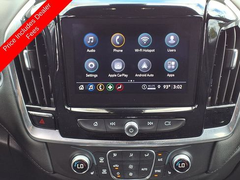 Used 2023 Chevrolet Traverse LT FWD image 21