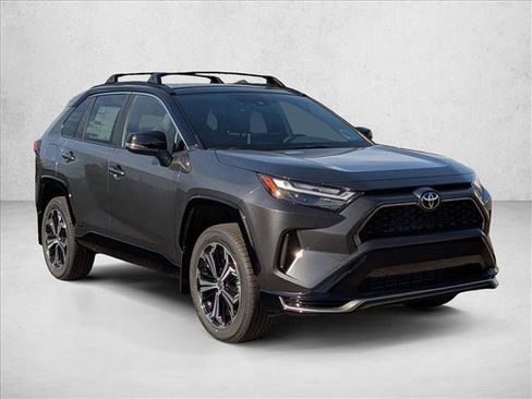 New 2025 Toyota RAV4 XSE image 7