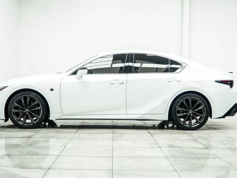 Used 2024 Lexus IS 350 F Sport RWD image 9