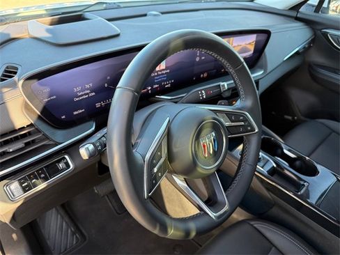 Used 2025 Buick Envision Preferred image 8