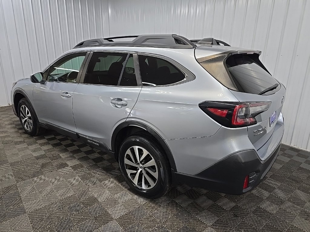 Used 2020 Subaru Outback Premium AWD/4WD image 9