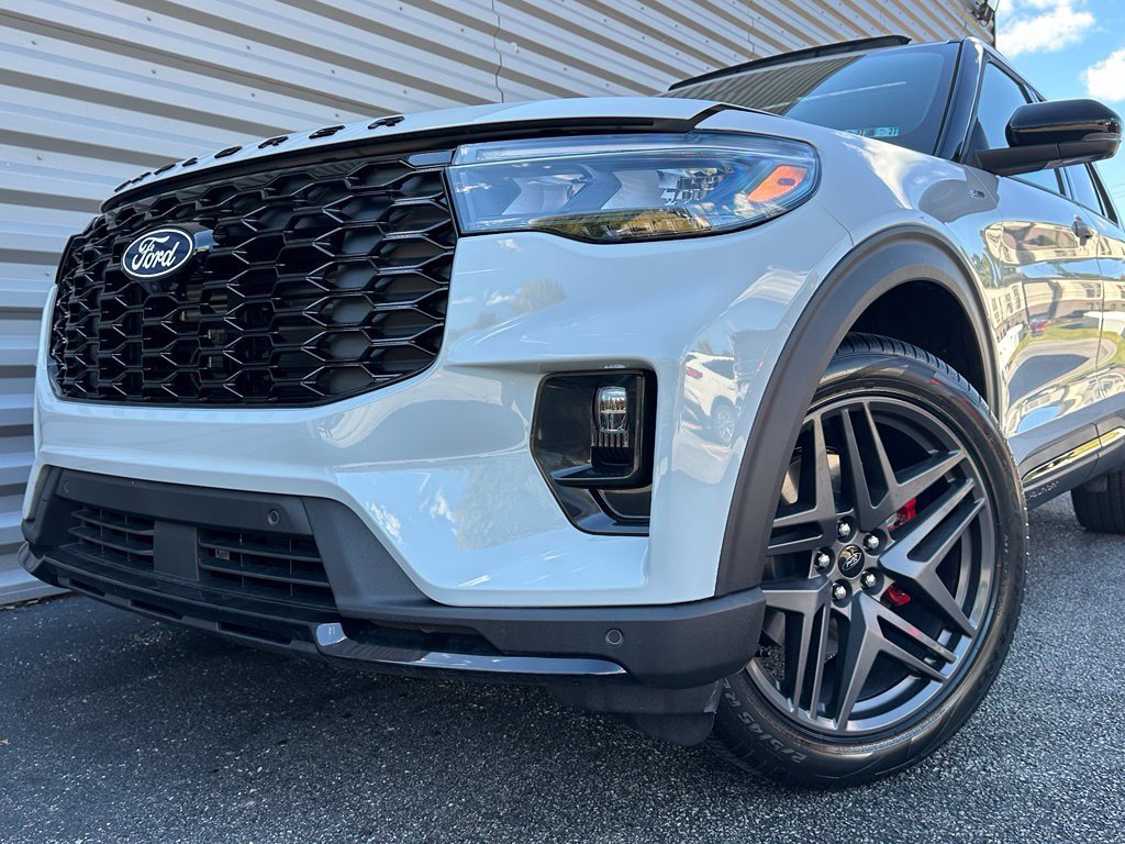 New 2027 Ford Explorer ST-Line w/ Premium Package AWD/4WD image 34