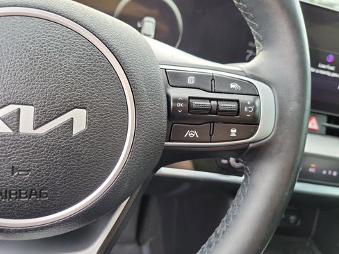 Certified 2023 Kia Sportage SX FWD image 10