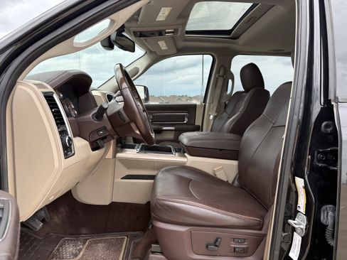 Used 2014 RAM 2500 Longhorn w/ Convenience Group AWD/4WD image 11
