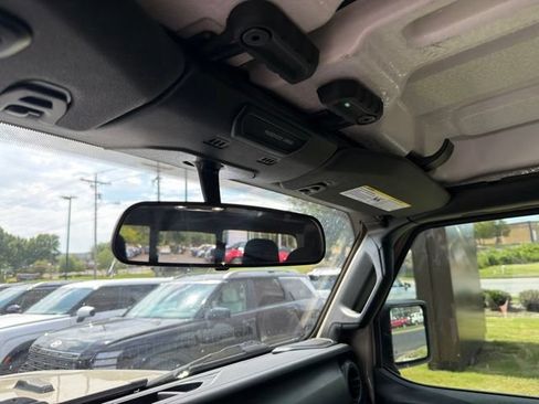 Used 2022 Jeep Gladiator Sport AWD/4WD image 19