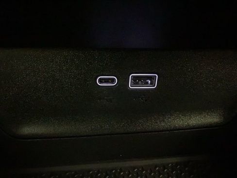 Used 2025 Chevrolet Equinox ACTIV w/ Safety and Technology Package image 19