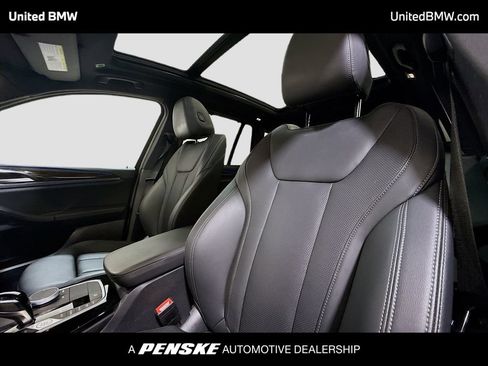 Used 2024 BMW X3 xDrive30i w/ Premium Package AWD/4WD image 5