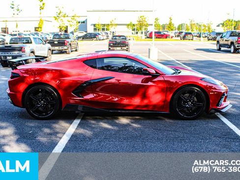 Used 2020 Chevrolet Corvette Stingray Preferred Cpe w/ 2LT Preferred Equipment Group RWD image 8
