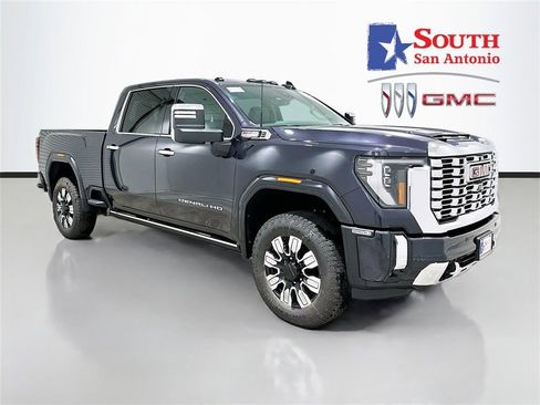 New 2026 GMC Sierra 2500 Denali w/ Denali Reserve Package image 1