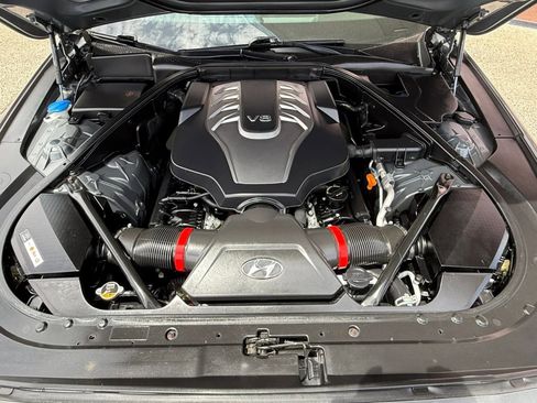 Used 2015 Hyundai Genesis 5.0 RWD image 22
