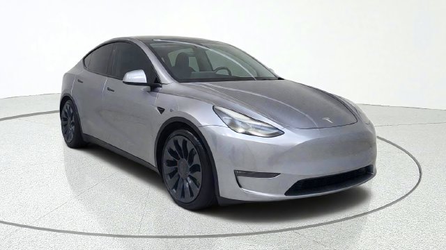 Used 2024 Tesla Model Y Performance AWD/4WD image 1