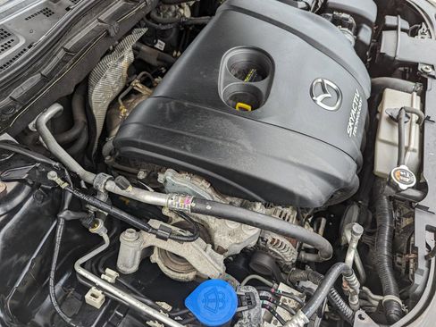 Used 2016 MAZDA MAZDA3 i Sport image 41