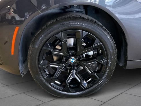 Certified 2025 BMW X3 xDrive30i image 11