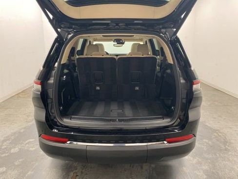 Used 2021 Jeep Grand Cherokee L Limited image 31