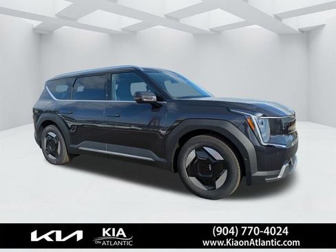 New 2026 Kia EV9 Wind image 2