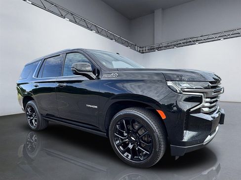 Used 2022 Chevrolet Tahoe High Country AWD/4WD image 8