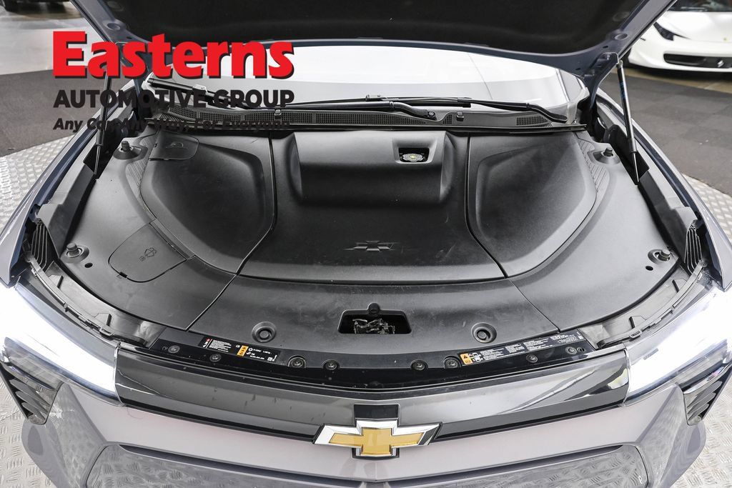 Used 2024 Chevrolet Blazer EV LT AWD/4WD image 7