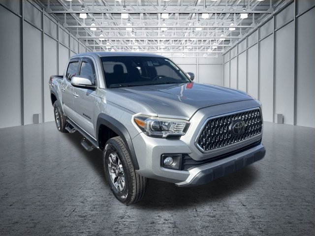 Used 2019 Toyota Tacoma TRD Off-Road AWD/4WD image 7