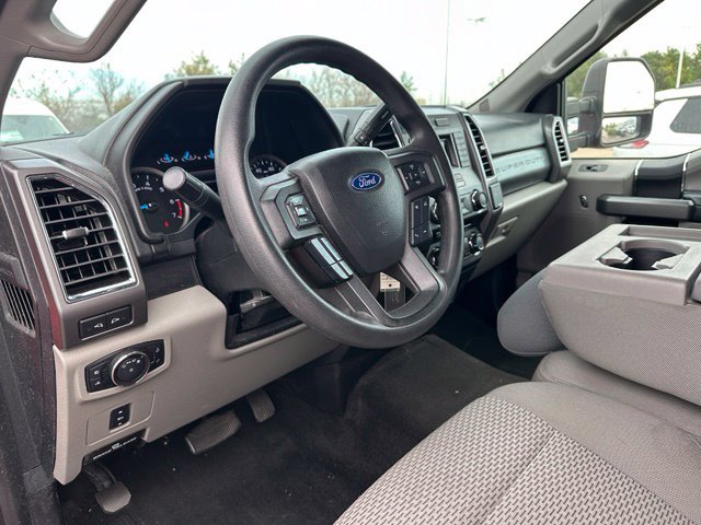 Used 2017 Ford F250 XLT w/ XLT Value Package AWD/4WD image 12