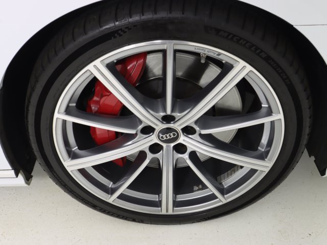 Certified 2023 Audi S8 w/ S8 Executive Package AWD/4WD image 9