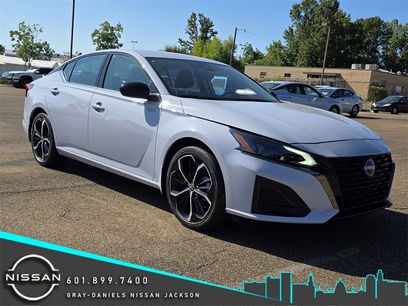 New 2025 Nissan Altima 2.5 SR