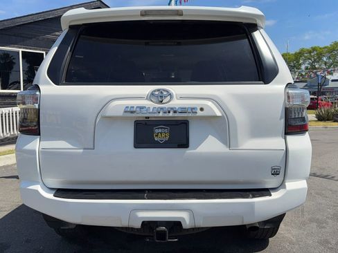 Used 2015 Toyota 4Runner SR5 image 32