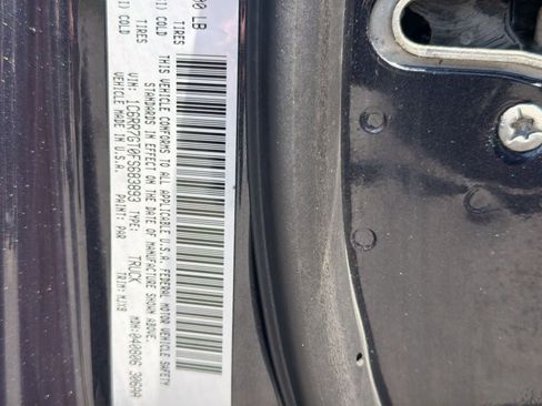 Used 2015 RAM 1500 Big Horn AWD/4WD image 38