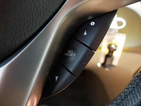 Used 2010 Acura RDX SH-AWD w/ Technology Package image 30
