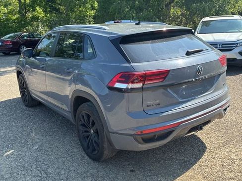 Used 2021 Volkswagen Atlas Cross Sport SEL R-Line AWD/4WD image 6