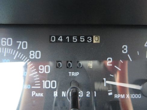 Used 1998 Buick Le Sabre Custom w/ Headliner Lighting Pkg image 20