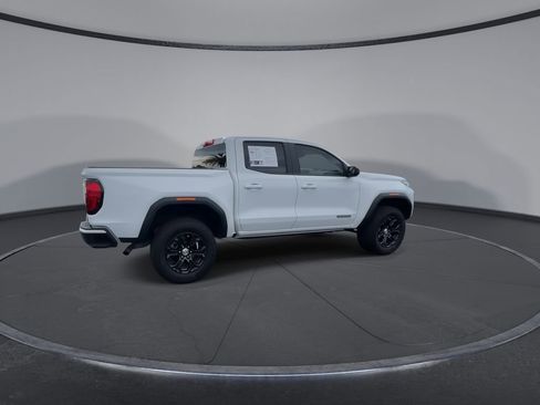 Used 2024 GMC Canyon Elevation RWD image 8