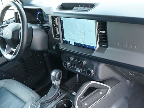 Certified 2022 Ford Bronco Outer Banks AWD/4WD image 28