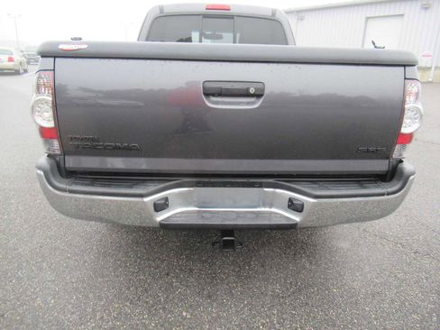 Used 2012 Toyota Tacoma 2WD Access Cab w/ SR5 Pkg image 6