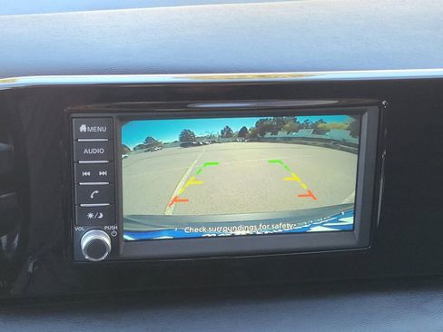 Certified 2025 Nissan Kicks S image 21