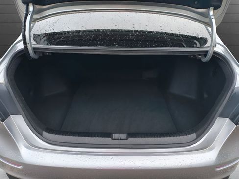 Used 2024 Honda Accord EX image 27