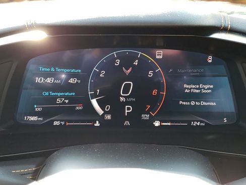 Used 2021 Chevrolet Corvette Stingray Preferred Cpe w/ Body-Color Dual Roof Package image 16