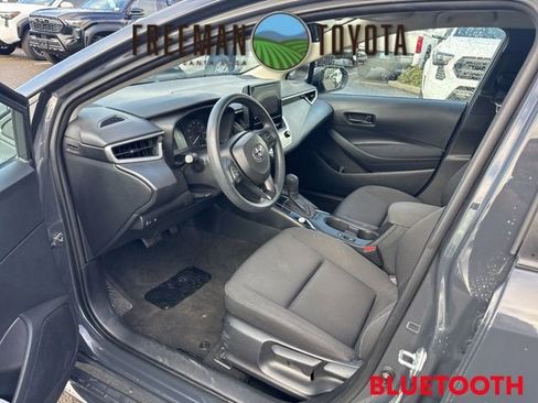 Used 2023 Toyota Corolla LE FWD image 7