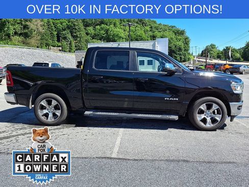 Used 2023 RAM 1500 Laramie AWD/4WD image 11