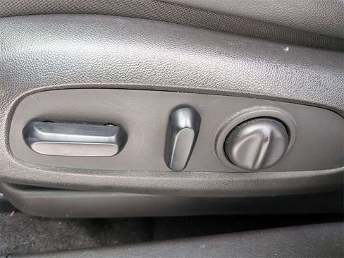 Used 2021 Chevrolet TrailBlazer ACTIV image 13