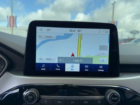 Certified 2022 Ford Escape SEL image 19