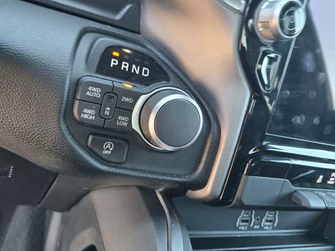 Used 2025 RAM 1500 Big Horn AWD/4WD image 14