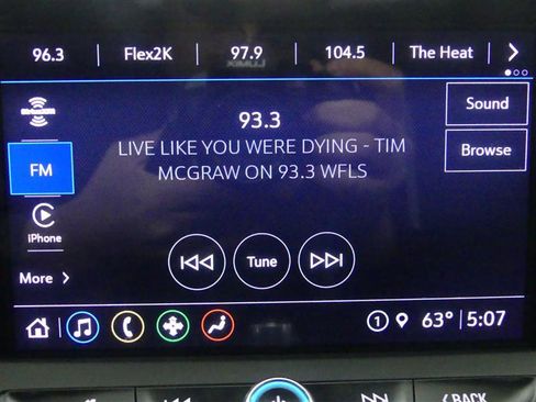 Used 2022 Chevrolet Camaro LT w/ Technology Package image 12