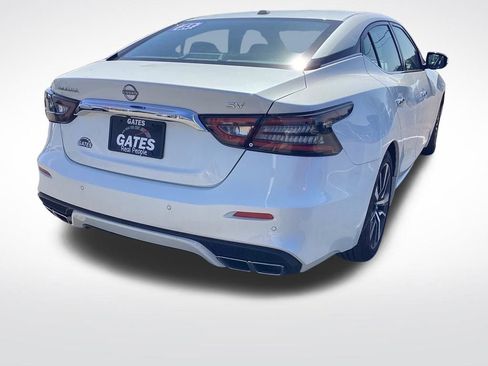Used 2023 Nissan Maxima SV w/ Floor Mat Group FWD image 10