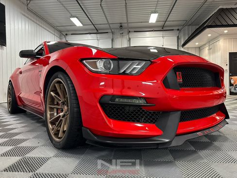 Used 2016 Ford Mustang Shelby GT350 w/ Track Package image 15