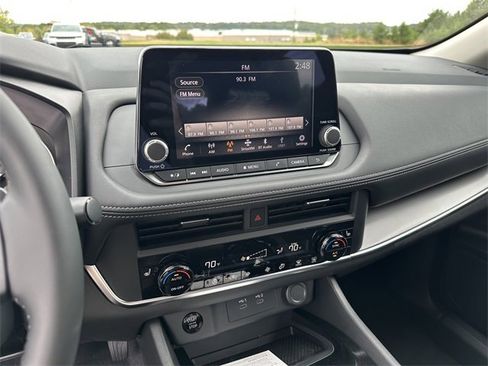 New 2026 Nissan Rogue SV image 23