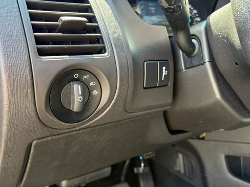 Used 2018 Ford Flex SE FWD image 17