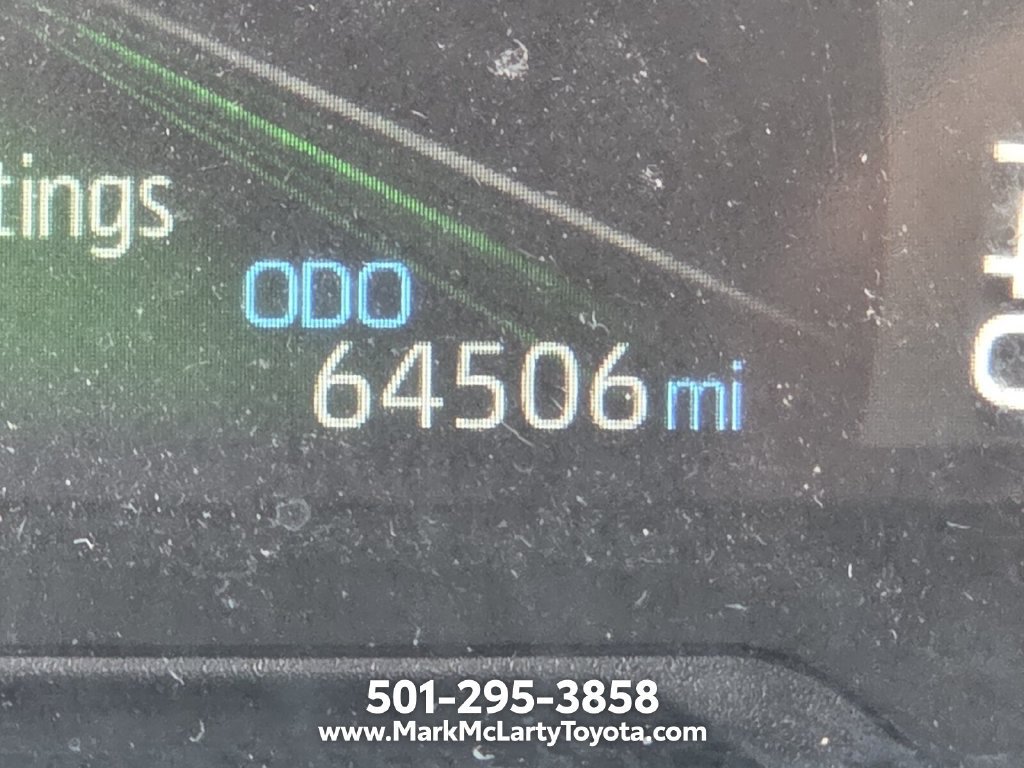 Used 2023 Toyota RAV4 LE FWD image 22