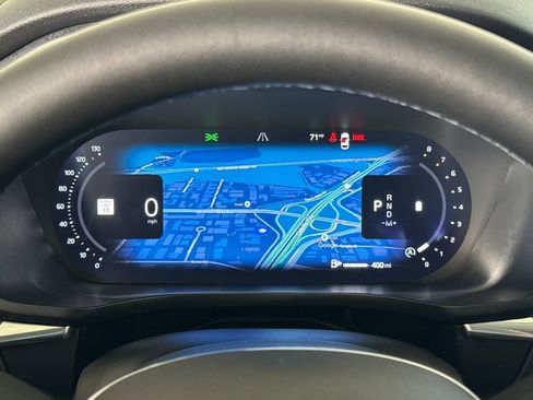 Certified 2025 Volvo XC60 B5 Core AWD/4WD image 24