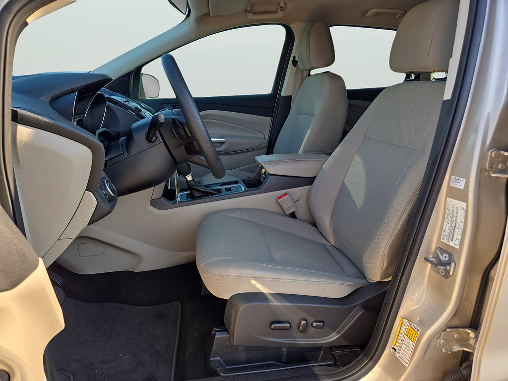 Used 2017 Ford Escape SE FWD image 20